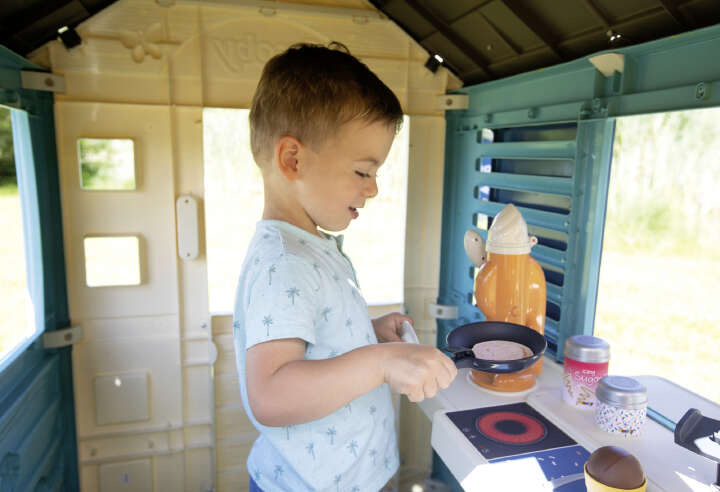 Smoby Life Spielhaus Sweety Corner